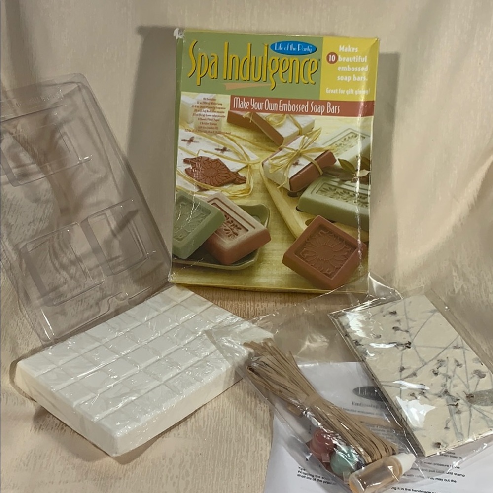 DIY Soap Kit-Make Your own Embossed Soap Bars